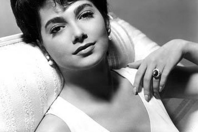 Suzanne Pleshette Height Weight Shoe Size Body Measurements