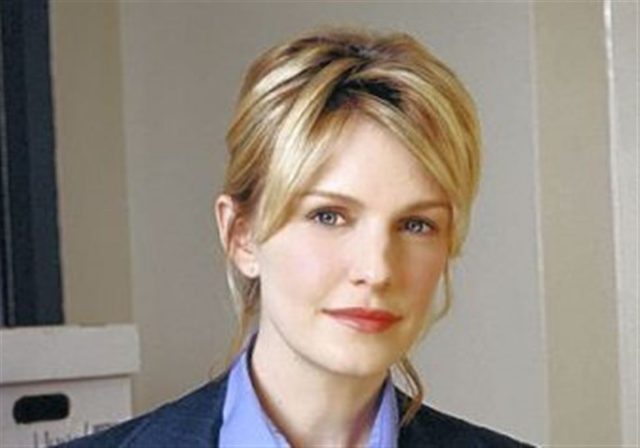 Kathryn Morris Height Weight Shoe Size Body Measurements