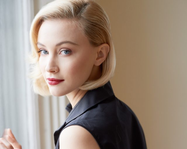 Sarah Gadon Height Weight Shoe Size Body Measurements