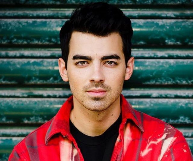 Joe Jonas Height Weight Shoe Size Body Measurements